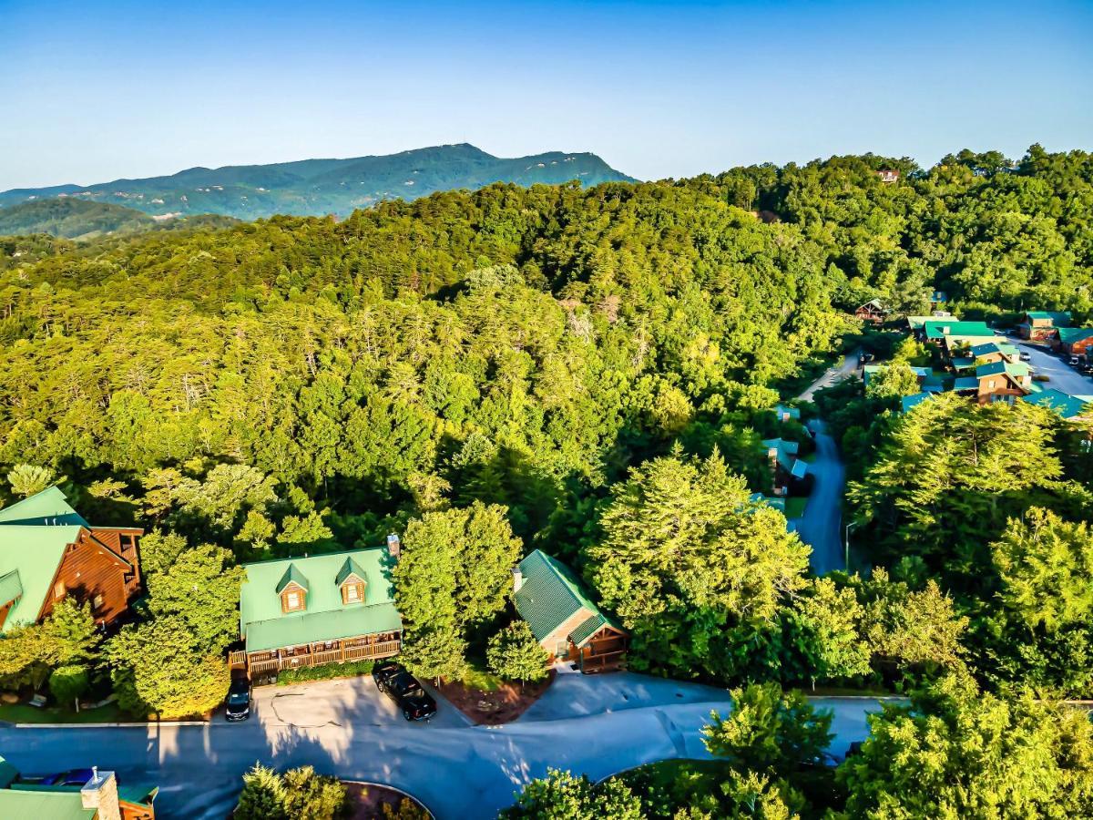 Cozy Log Cabin!! In Heart Of Pf & Close To The Smokies Pigeon Forge Exterior foto