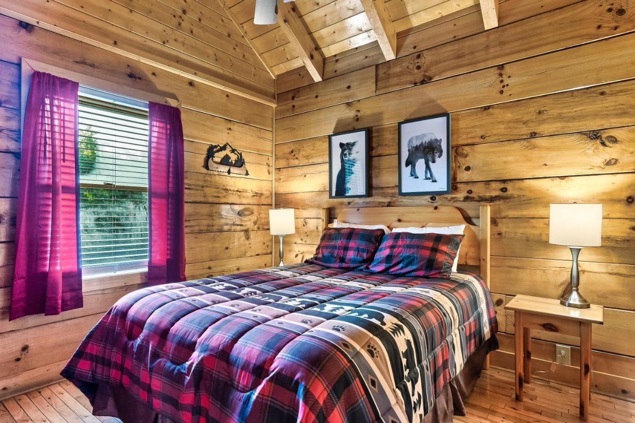 Cozy Log Cabin!! In Heart Of Pf & Close To The Smokies Pigeon Forge Exterior foto